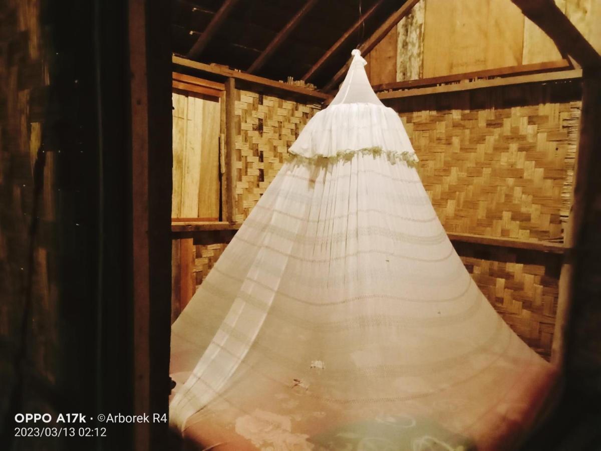 Aburahman Homestay Raja Ampat Besir Bagian luar foto